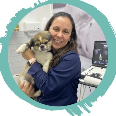 Médica Veterinária: Isabella M. B de Lima Pepe